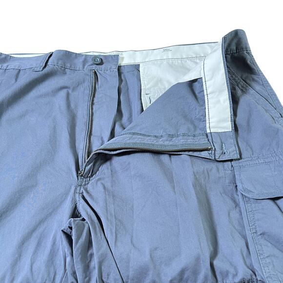 Roundtree & Yorke Casuals Mens Classic Fit Cargo Shorts Gray Size 50 New NWT - Picture 3 of 11